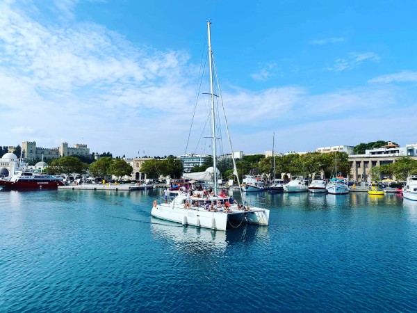 Catamaran Day Cruise with Lunch